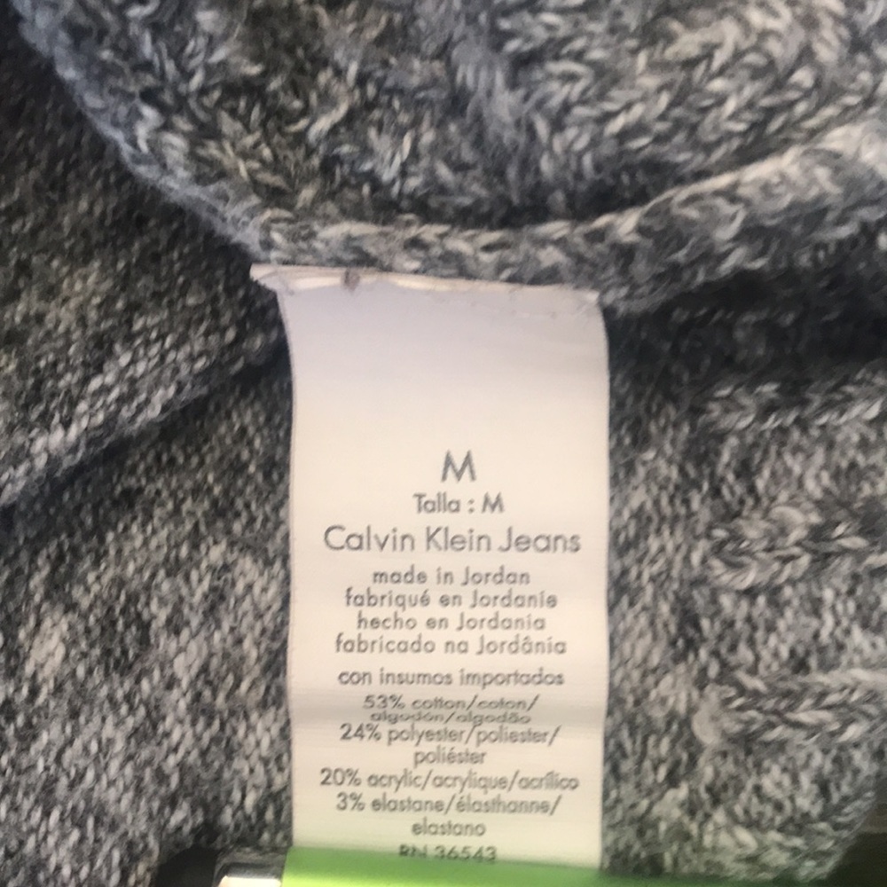 Calvin Klein Jeans Women's Crew-Neck High-Low Sweater, M, Gray & White - Picture 10 of 11